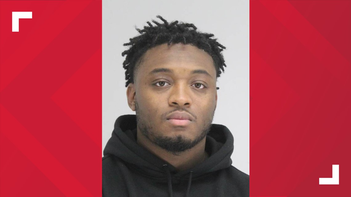 Suspect in shooting death of man outside Dallas lounge turns himself in ...