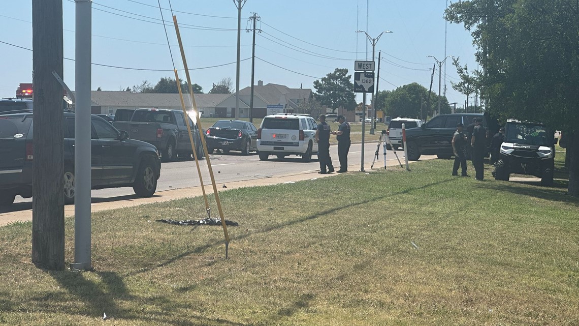 Shooter inside a Cedar Hill medical building detained by police