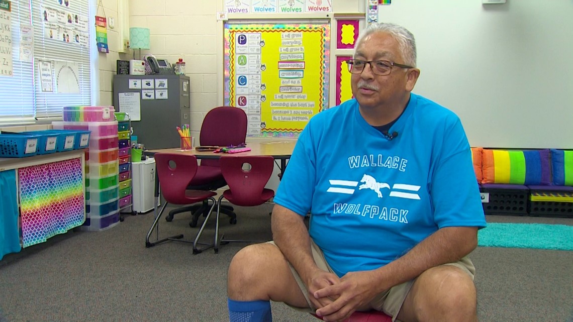 Richardson teacher's aide raises money for Uvalde - Vimarsana News