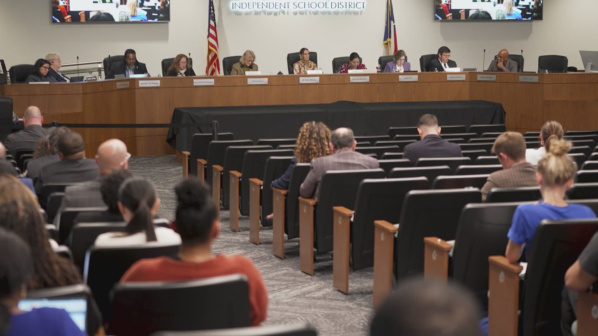 Fort Worth ISD to meet with the TEA about state takeover | wfaa.com