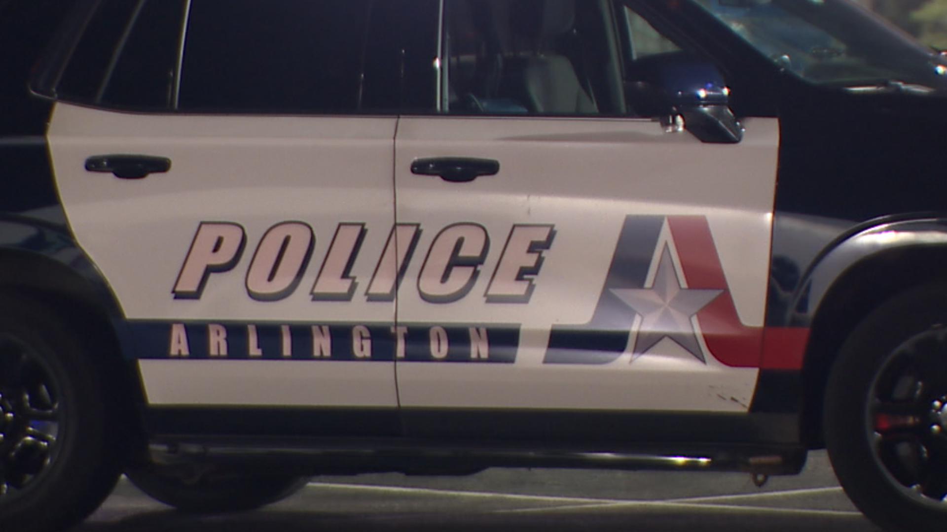 Arlington police report a motorcyclist died in a crash on U.S. Highway 287 after being thrown from his bike.