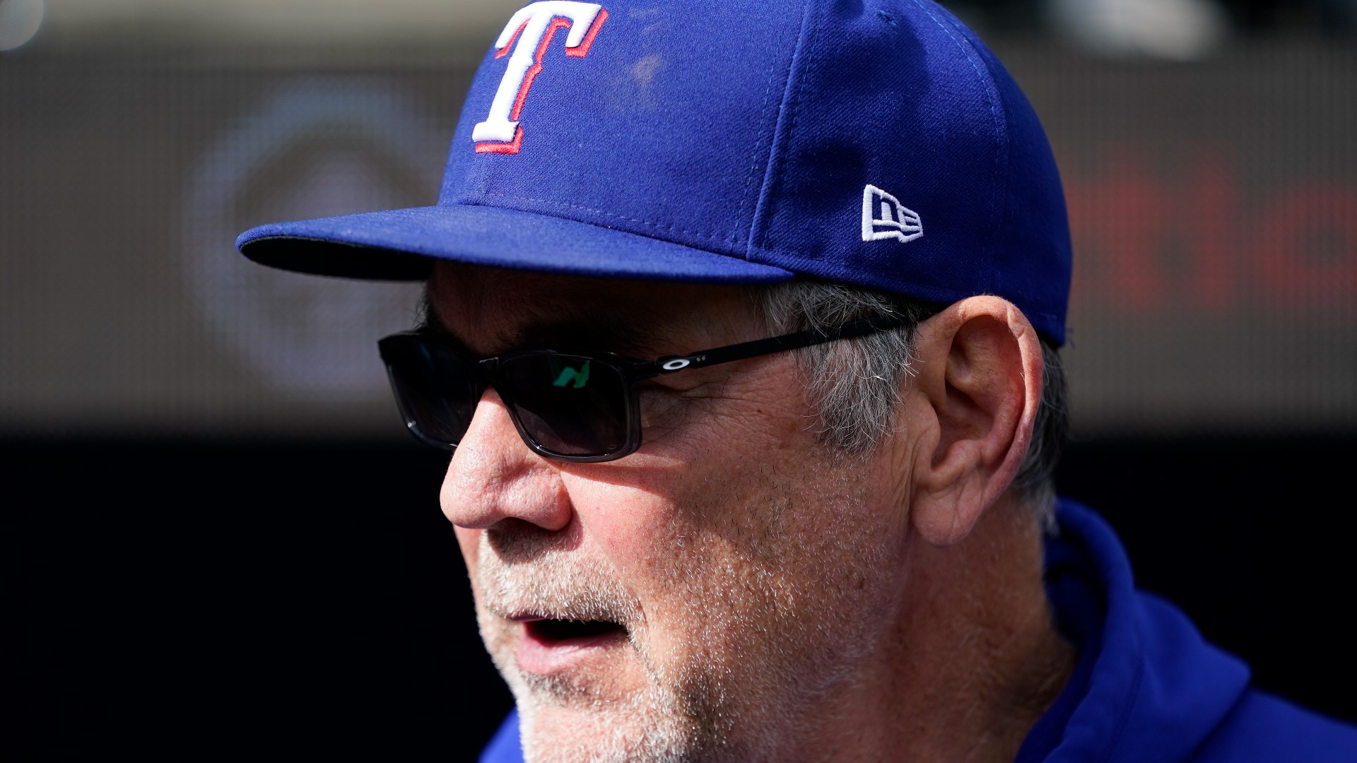 Texas Rangers: What is manager Bruce Bochy's hat size? | wfaa.com