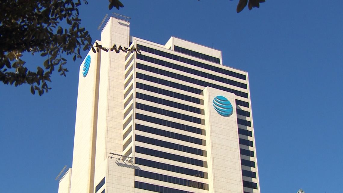 AT&T searching suburbs outside Dallas for new office, sources say