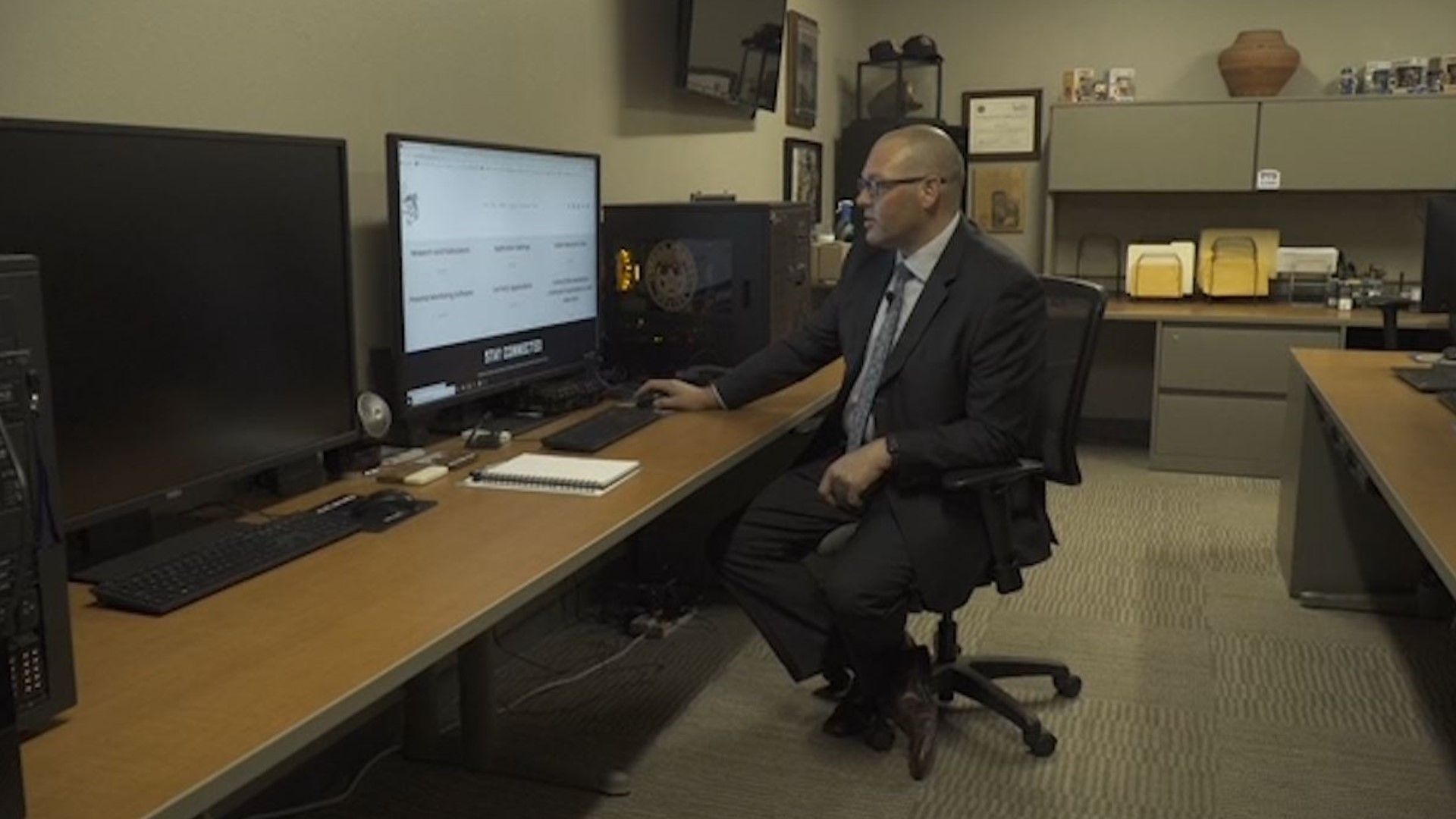 Rise of online child predators & vigilantes trying to stop them  wfaa.com