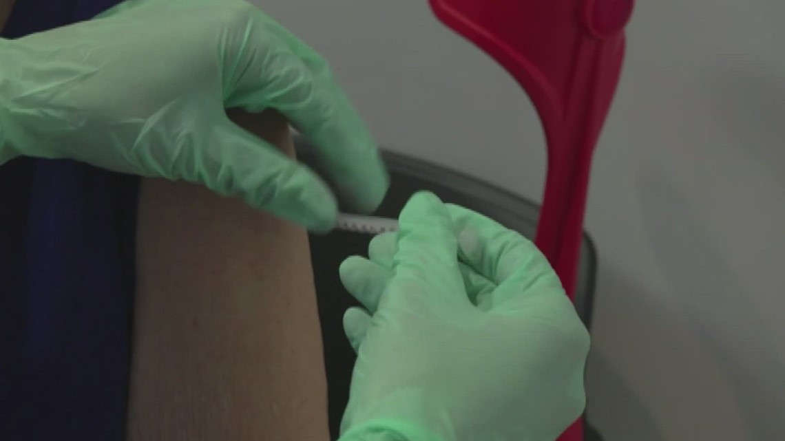 FDA considering another round of COVID vaccines for some Americans