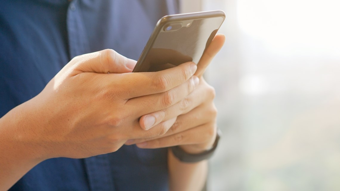 Digital Parenting: Keeping your kids safe with who they text - Vimarsana News