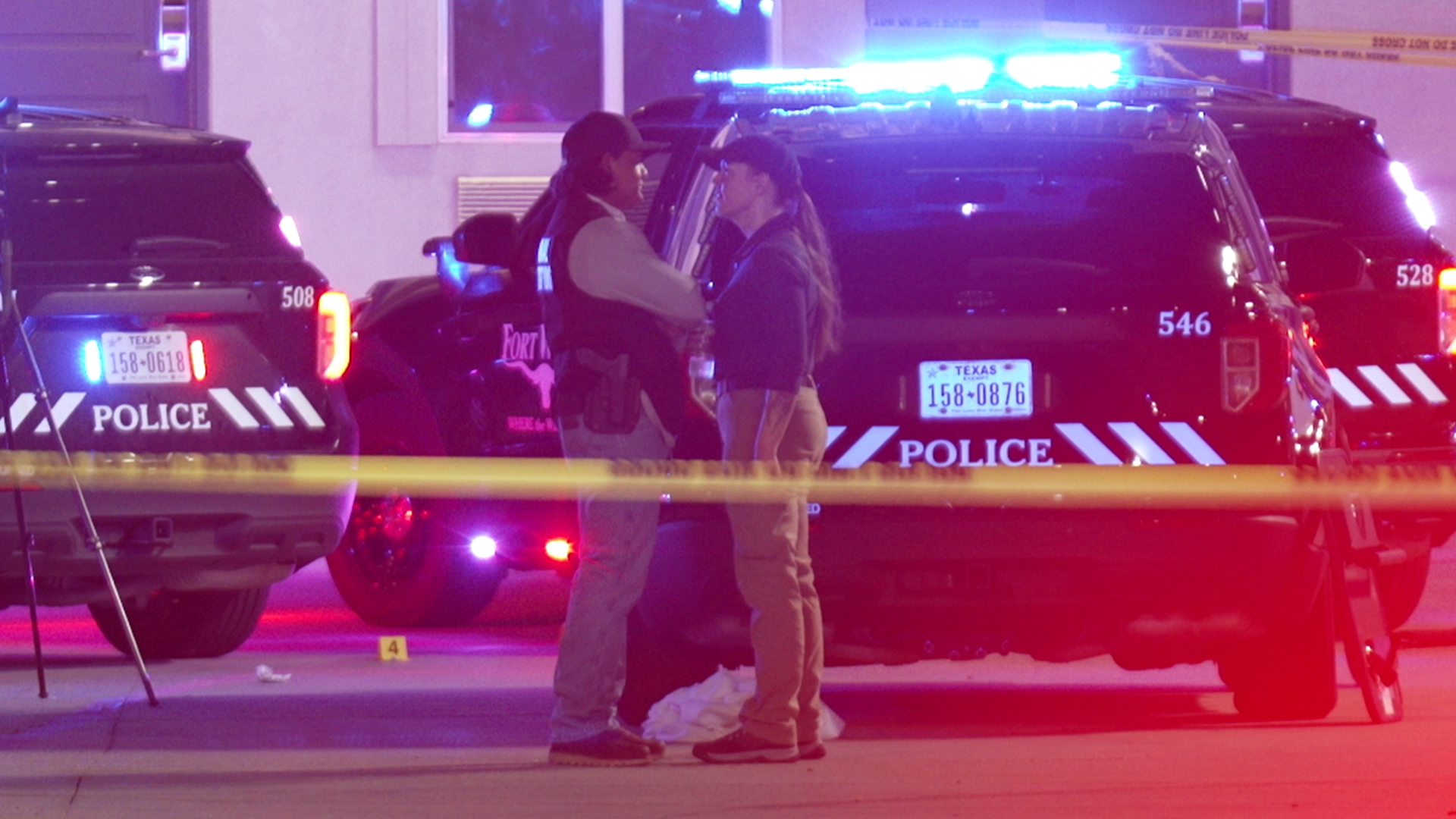 Man shot, killed by Fort Worth police after reportedly pulling out ...