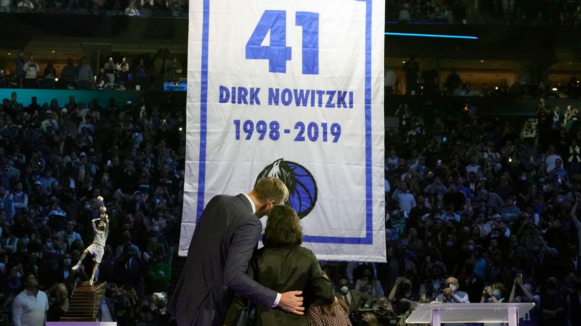 Dirk Nowitzki jersey retirement