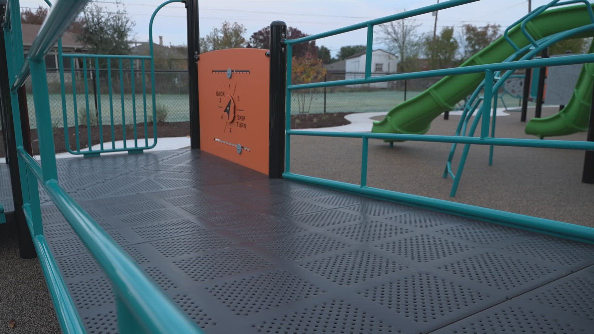 The park is accessible to those in wheelchairs and those who may speak languages other than Englis.