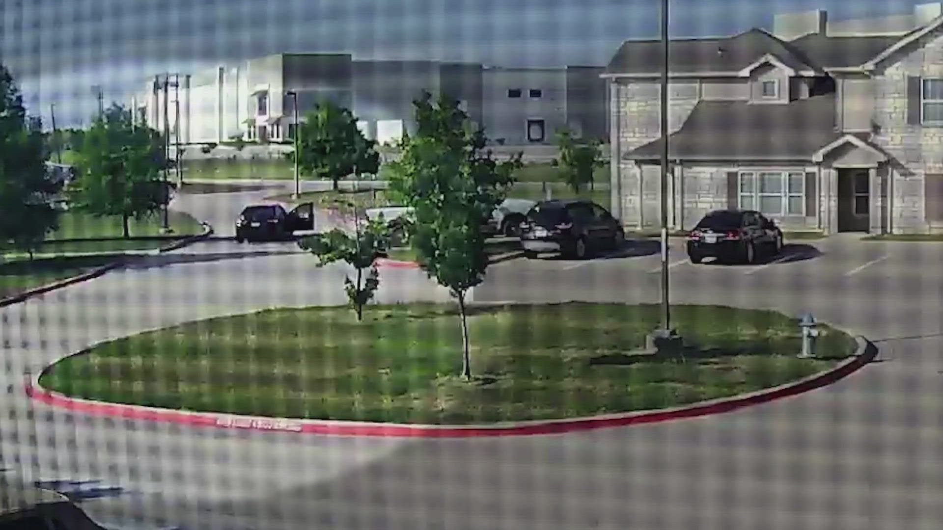 Police in the Dallas County city of Sunnyvale are hoping to find the suspect vehicle involved.