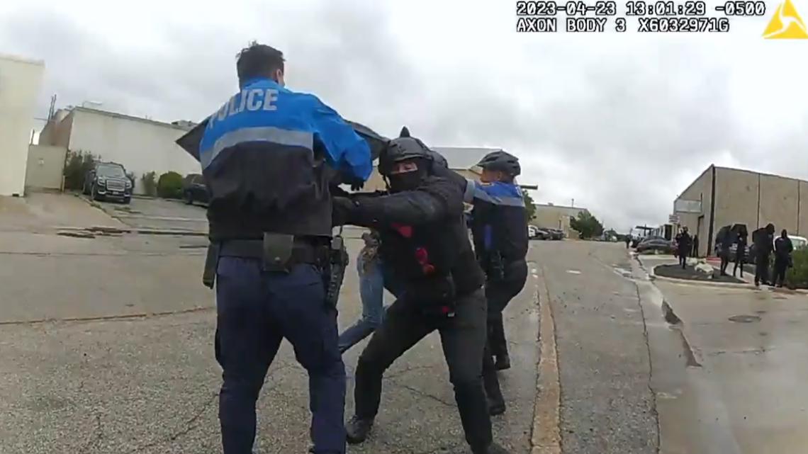 Fort Worth drag show: Counter-protesters arrested after clash - Vimarsana News