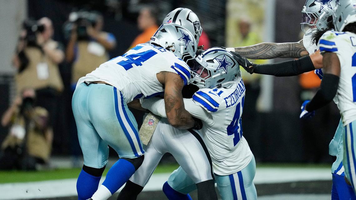 cowboys-heart-ryan-flournoy-honors-marshawn-kneeland-by-holding-up-his