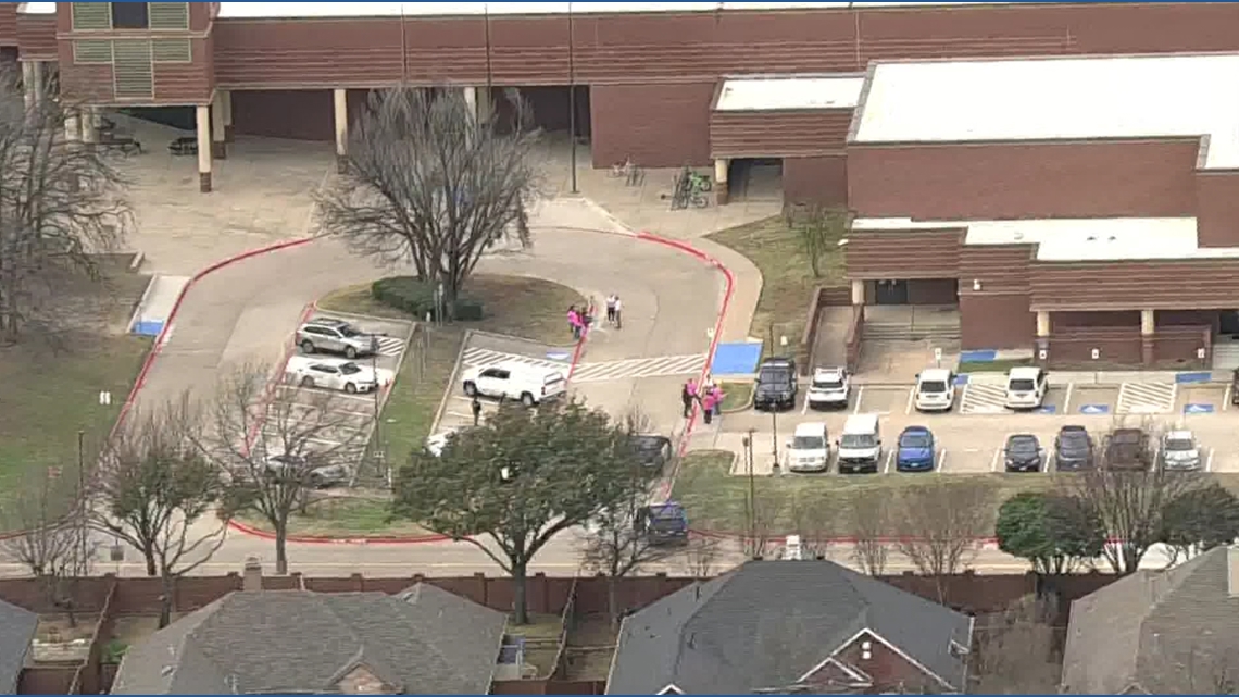 Students return to school after bomb threat closed several North Texas ...