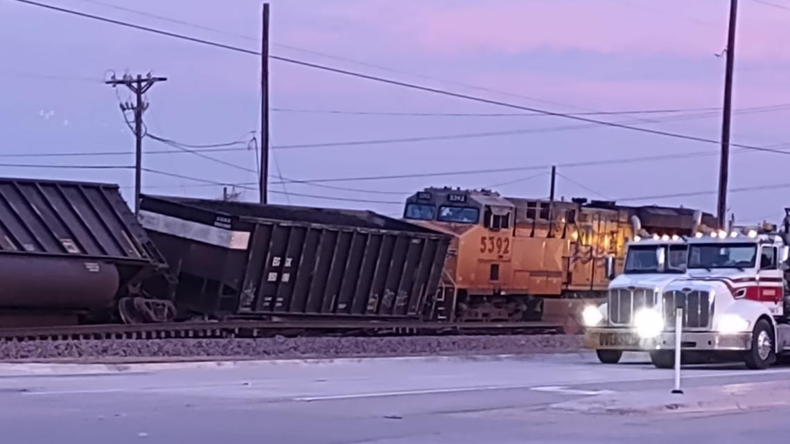 Roanoke Train Derailment Shuts Down Highway 8270