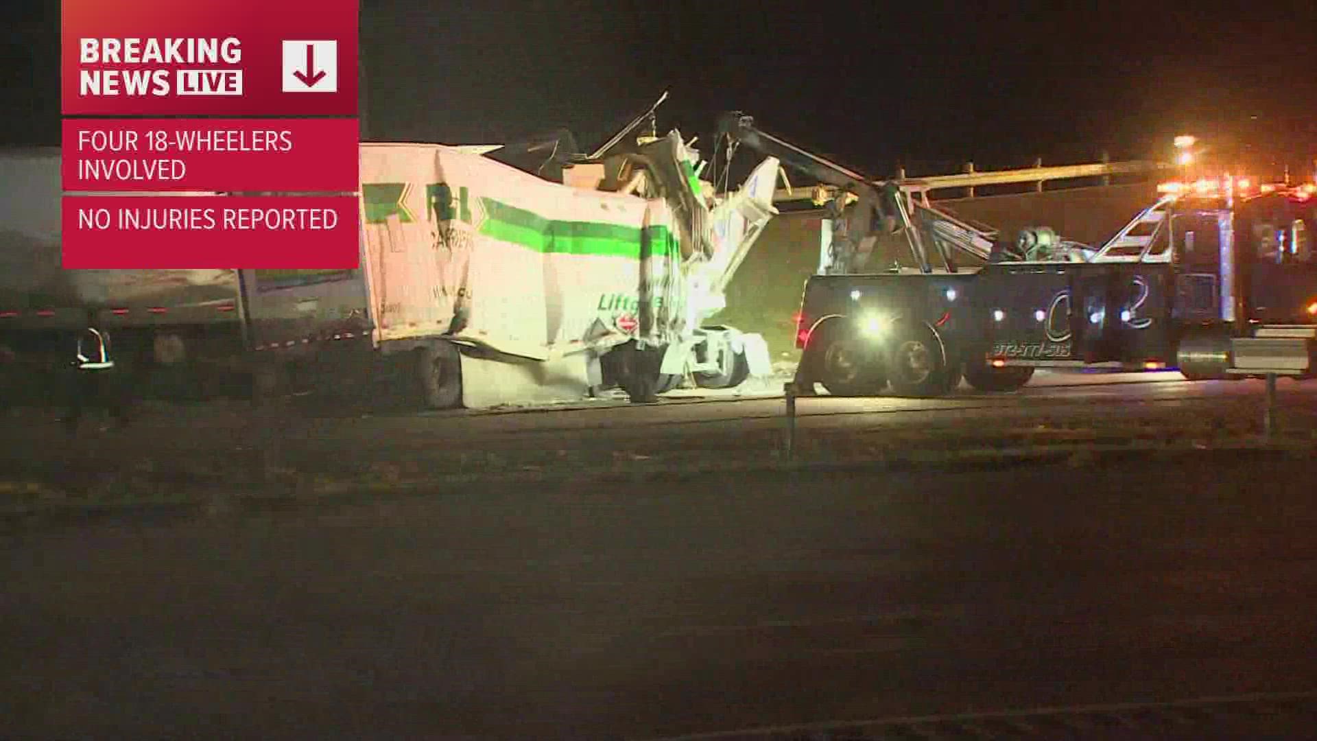 Tiffany Liou has an update on a major crash on I-45 in southern Dallas County.