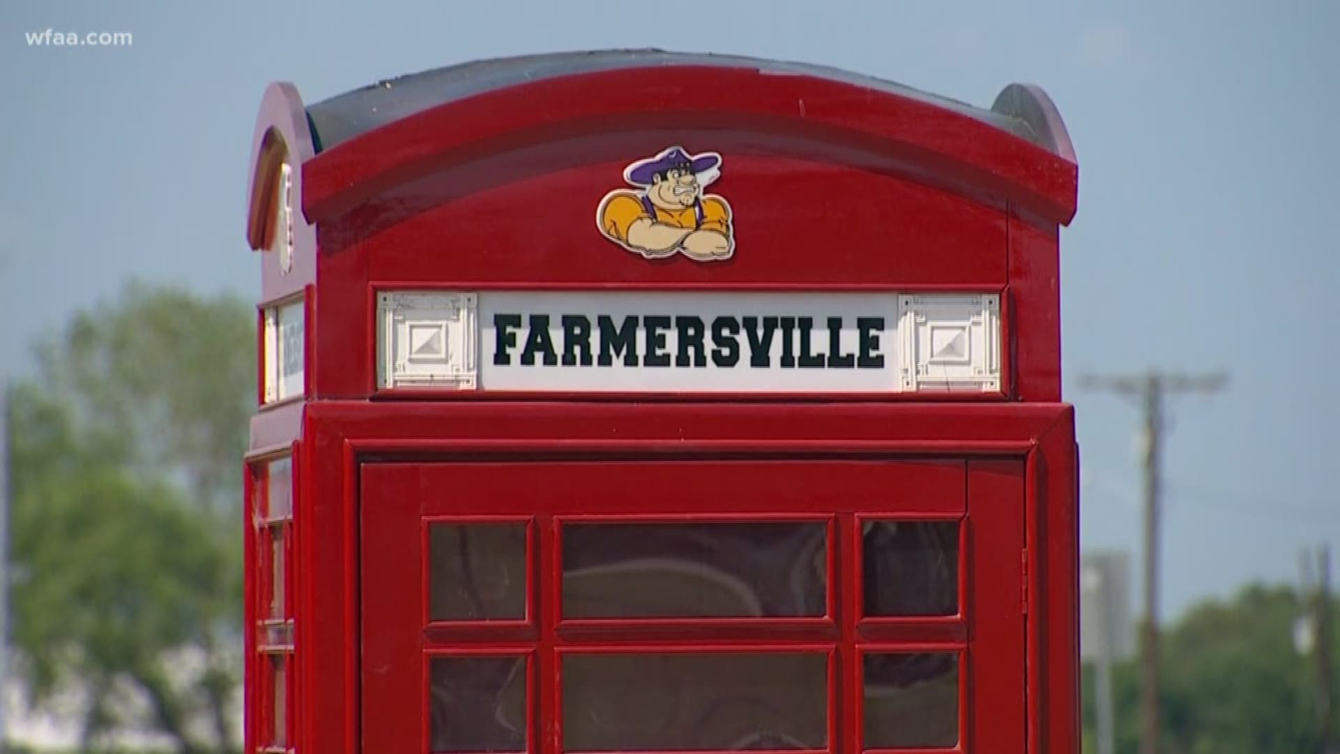 A phone booth in Farmersville