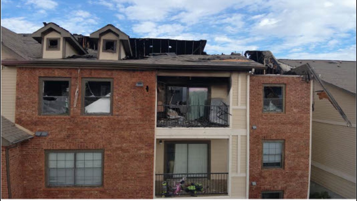Balch Springs apartment fire displaces 82