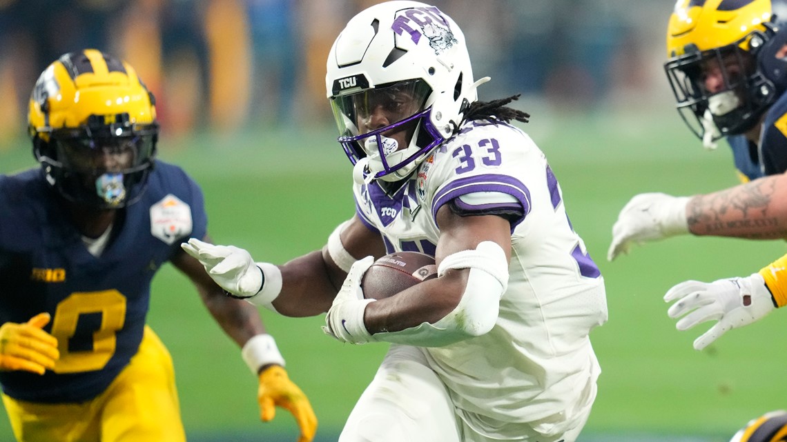 J.J. McCarthy's 2nd INT taken back for a TD by TCU