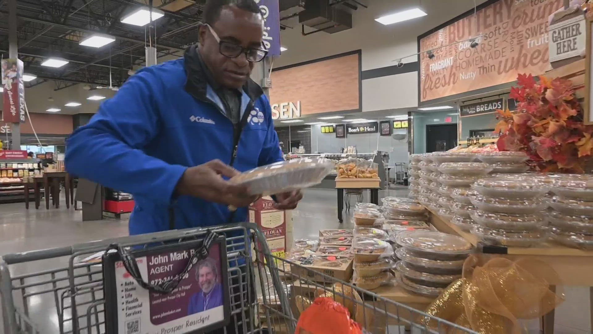 The Best Time to Shop at Walmart, According to Experts