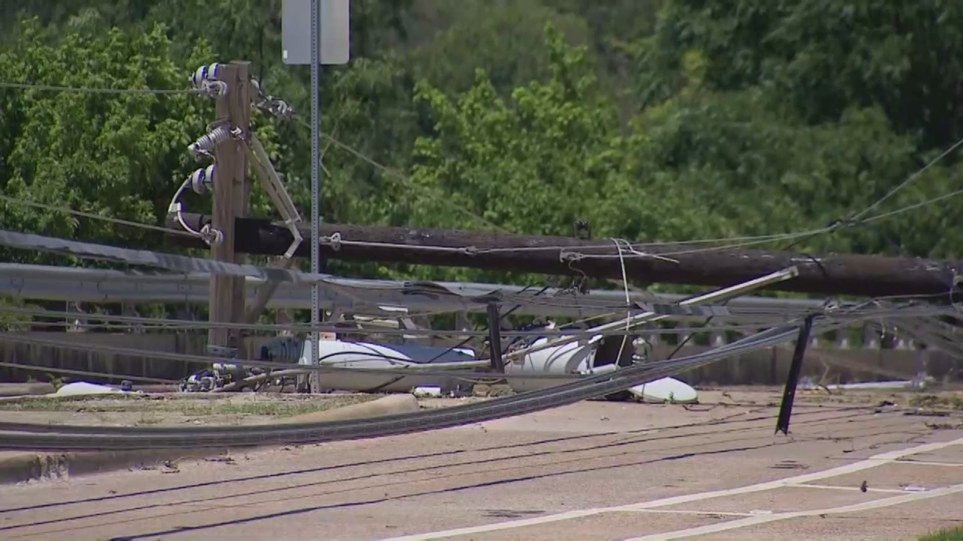 DFW Storms: Power outage problems could persist for several days