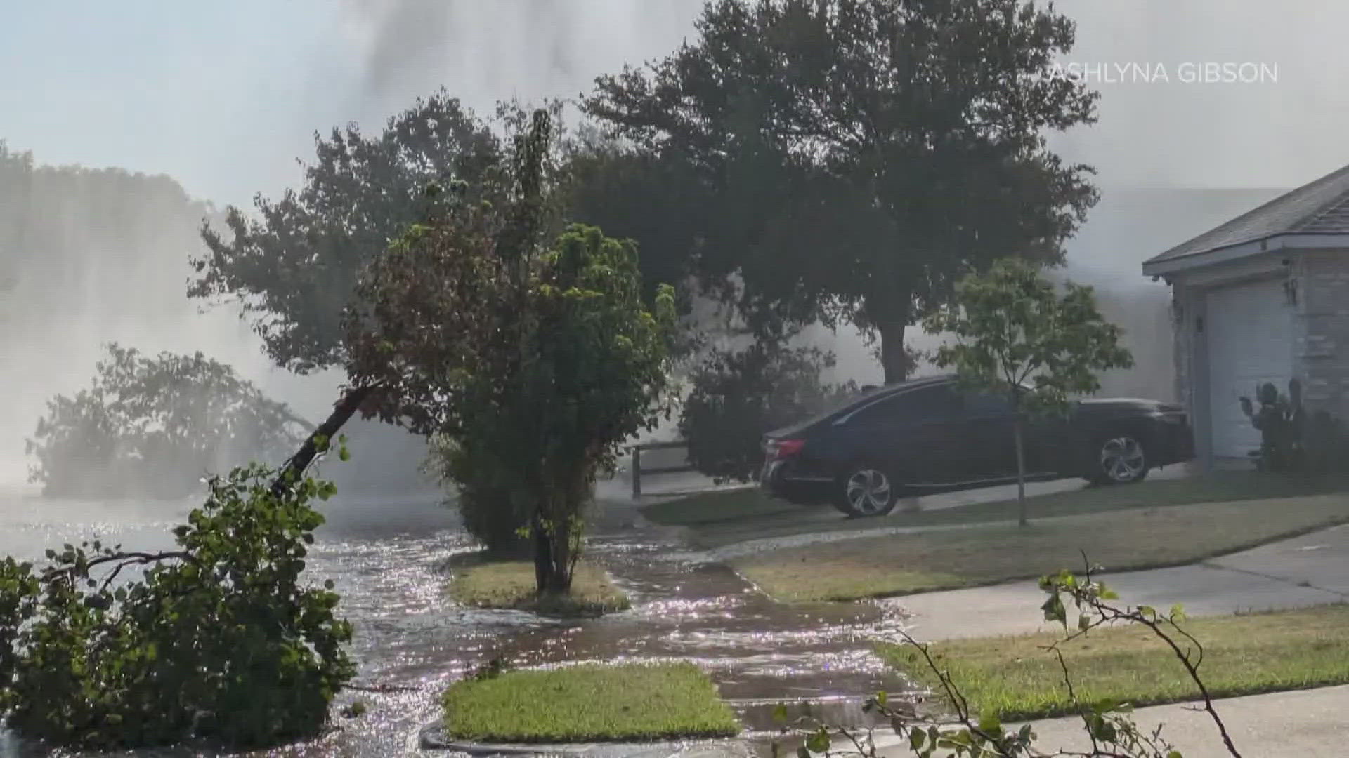 Fort Worth neighbors dealing with huge mess after massive water main ...
