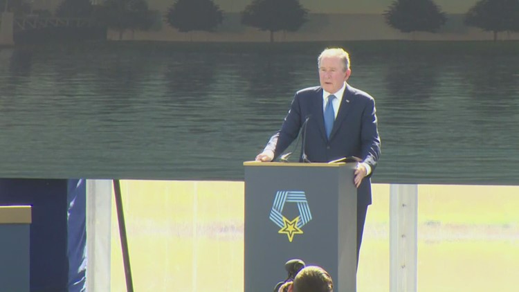 Former President Bush speaks at groundbreaking for Medal of Honor museum