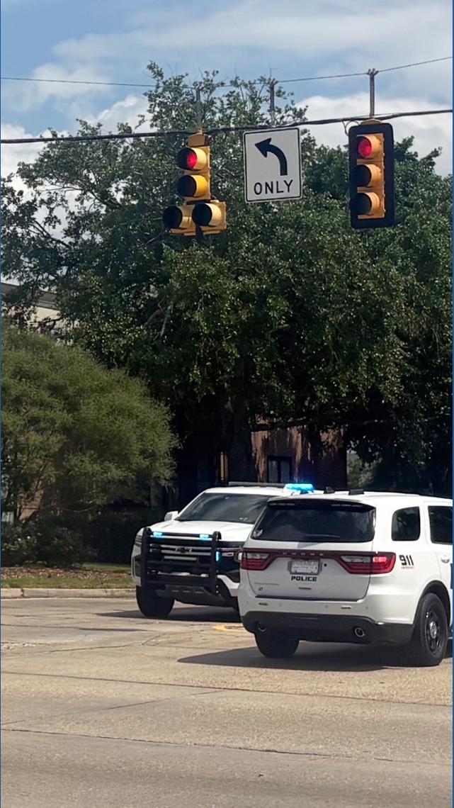 Louisiana governor says there's an active shooter at mall in Baton ...