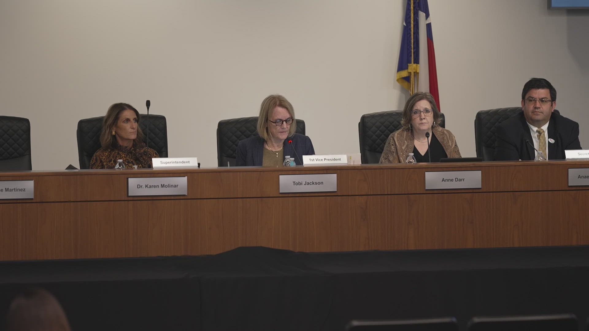 Fort Worth ISD awaits formal decision on a possible state takeover ...