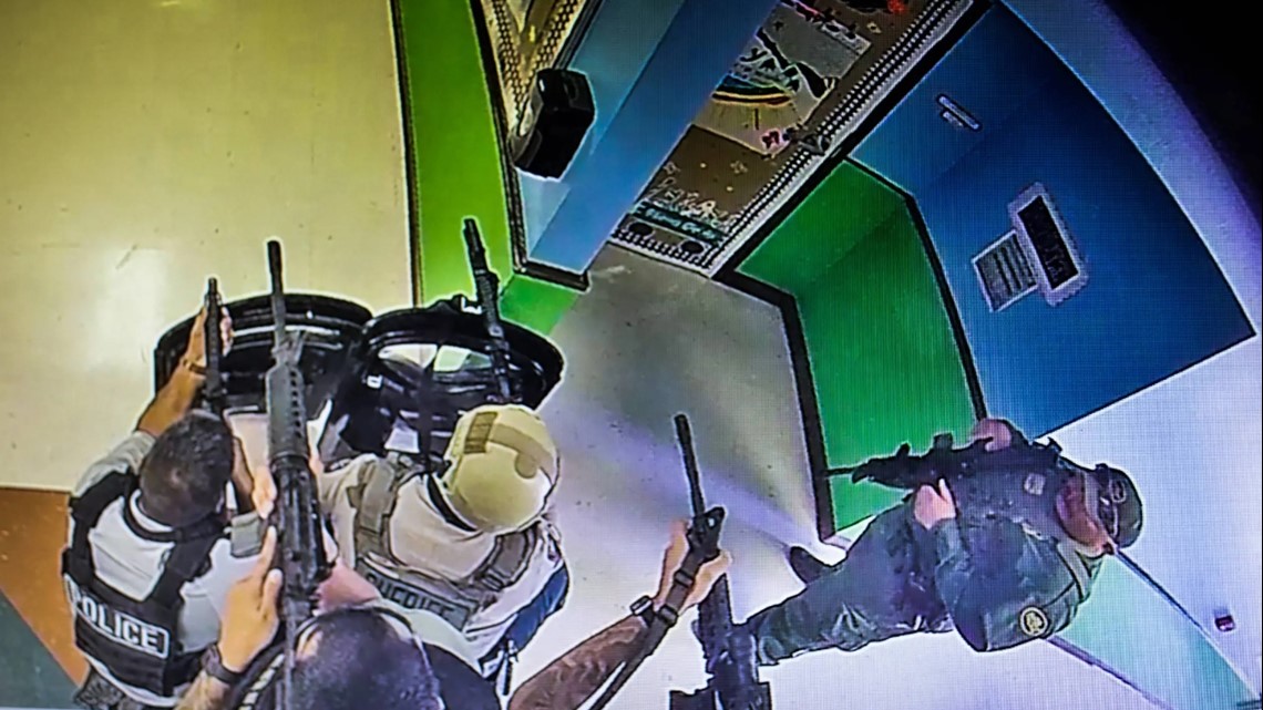 Uvalde shooting Video, transcripts reveal timeline of events