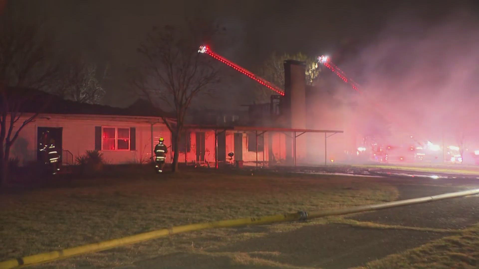 Crews work to extinguish fire at an abandoned home in southern Dallas ...