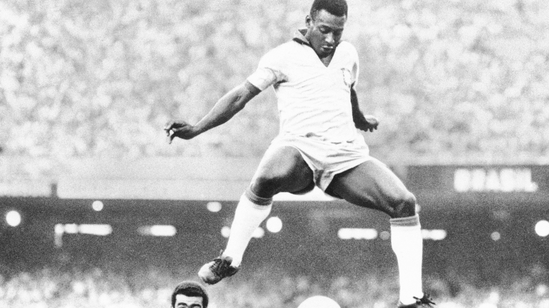 Pelé, 'The King of Soccer,' Dead at 82