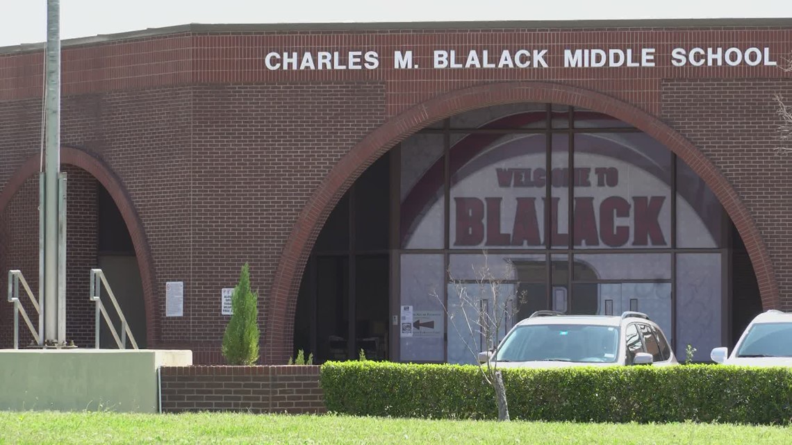 3 CarrolltonFarmers Branch teachers placed on leave after racist