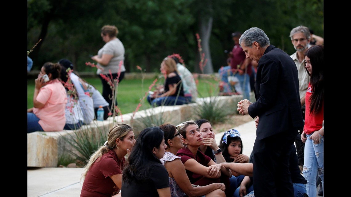 Uvalde shooting: A look back at some Texas - Vimarsana News