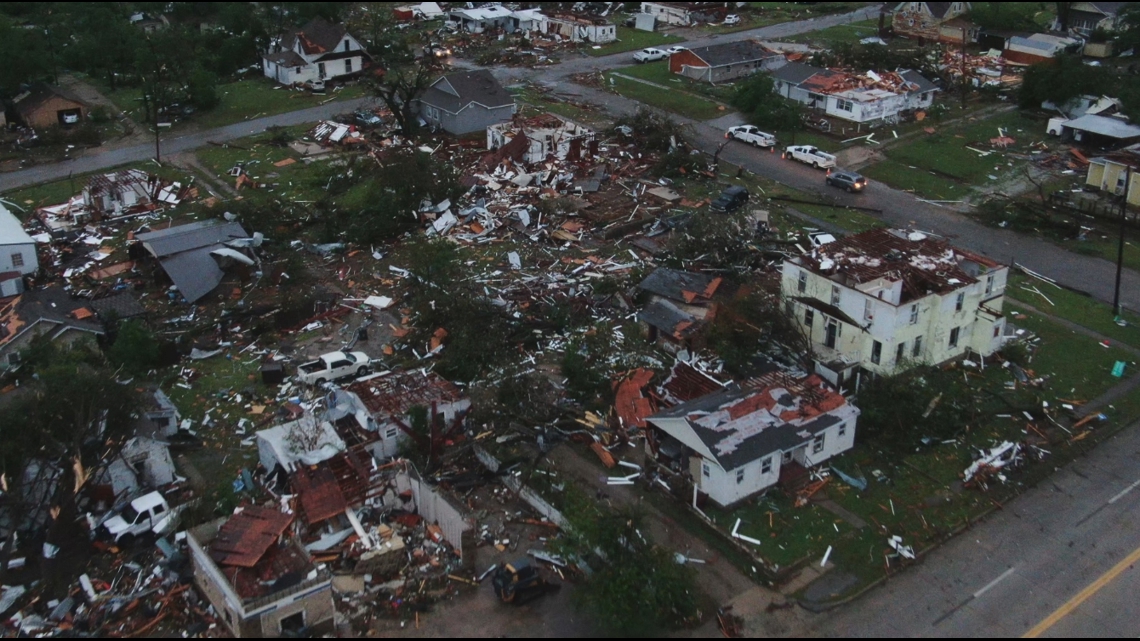 Widespread damage reported after tornado rips through Sulphur, Oklahoma ...