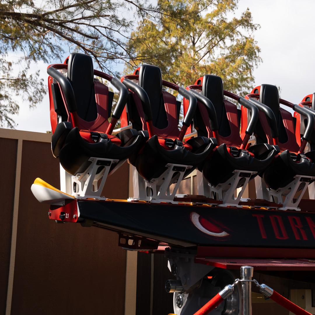 Six Flags Over Texas gives first look at record-breaking ‘Tormenta ...