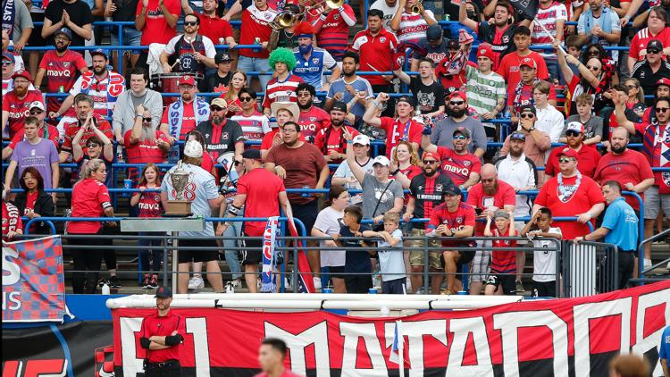 Learn the FC Dallas chants straight from the club supporter's group