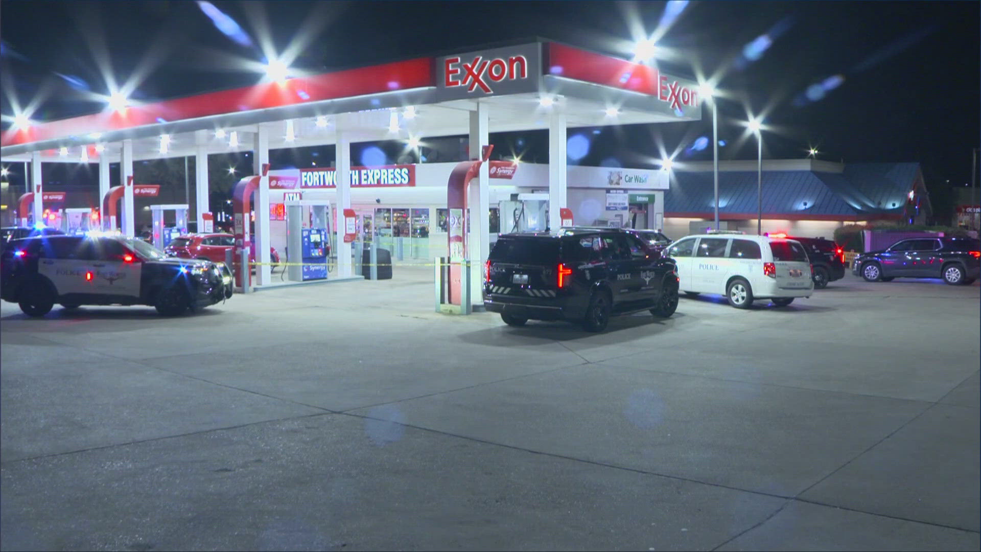 Employee fatally shot at gas station in Fort Worth, Texas, police say ...