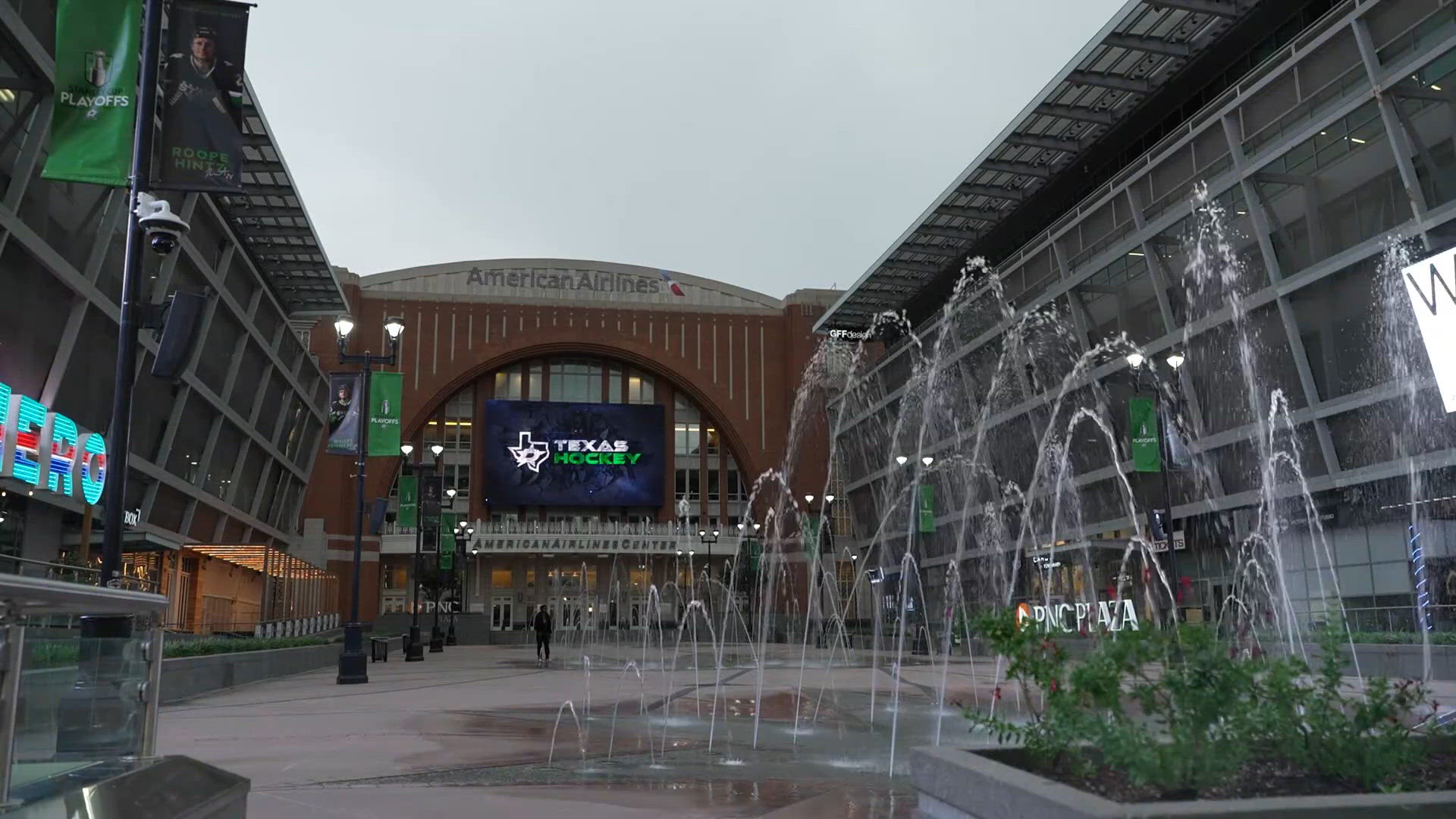 wfaa.com - Teresa Woodard - What's wrong with the American Airlines Center?