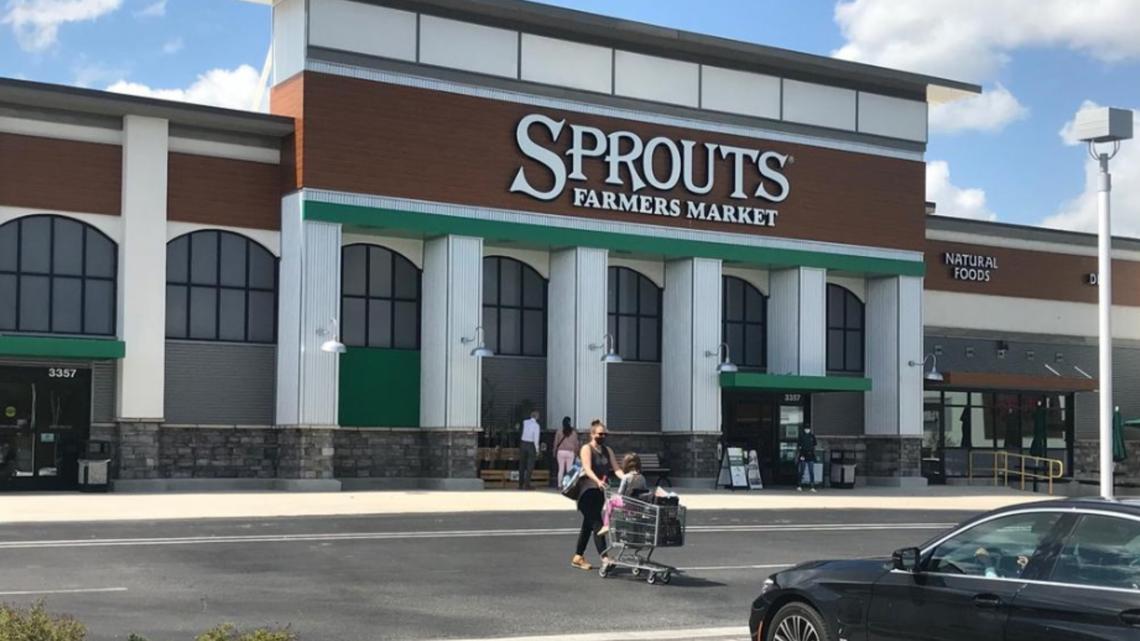 Sprouts plans first Waxahachie store in new retail center | wfaa.com