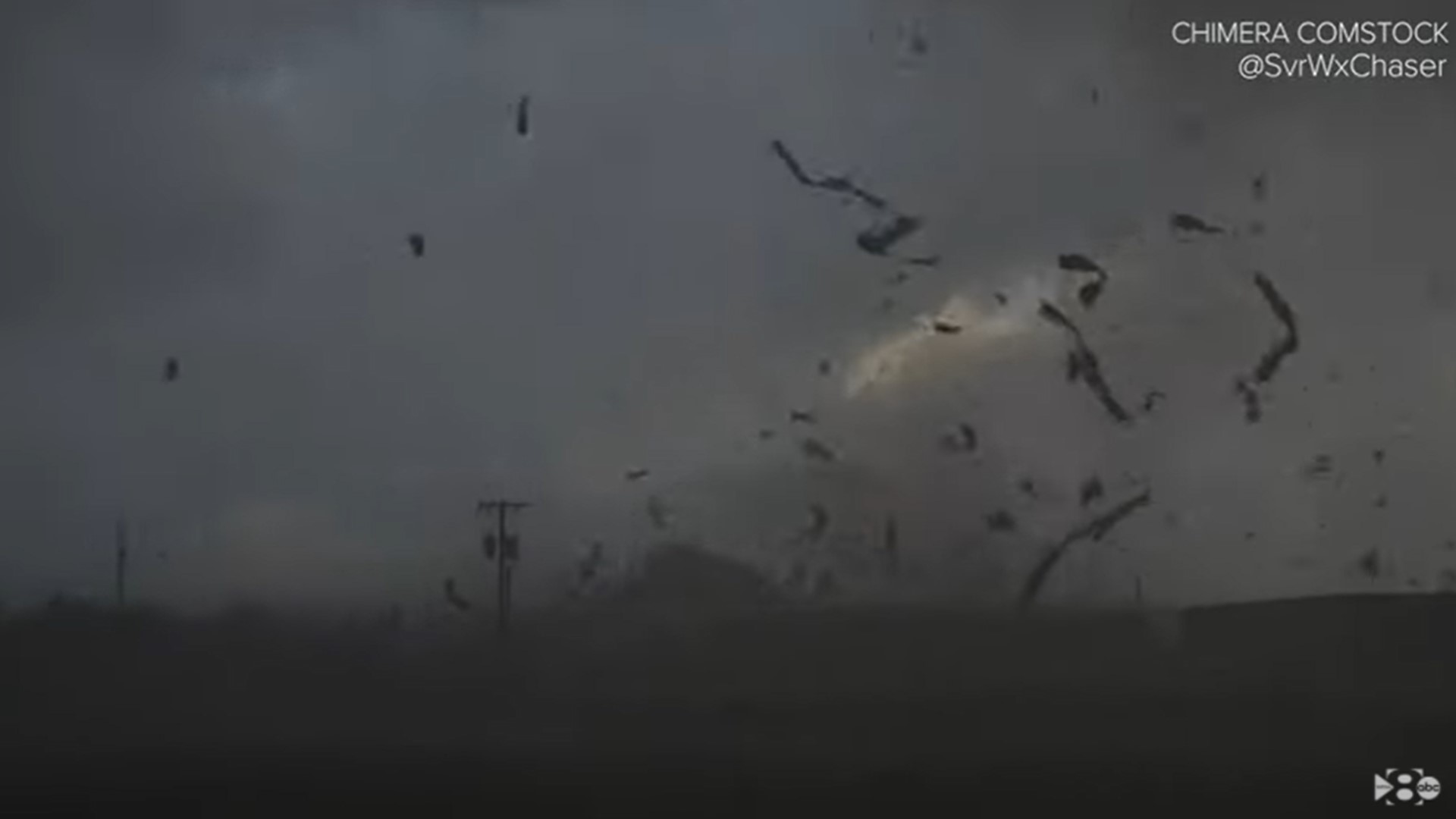 Texas tornado video How a storm chaser got found Elgin storm