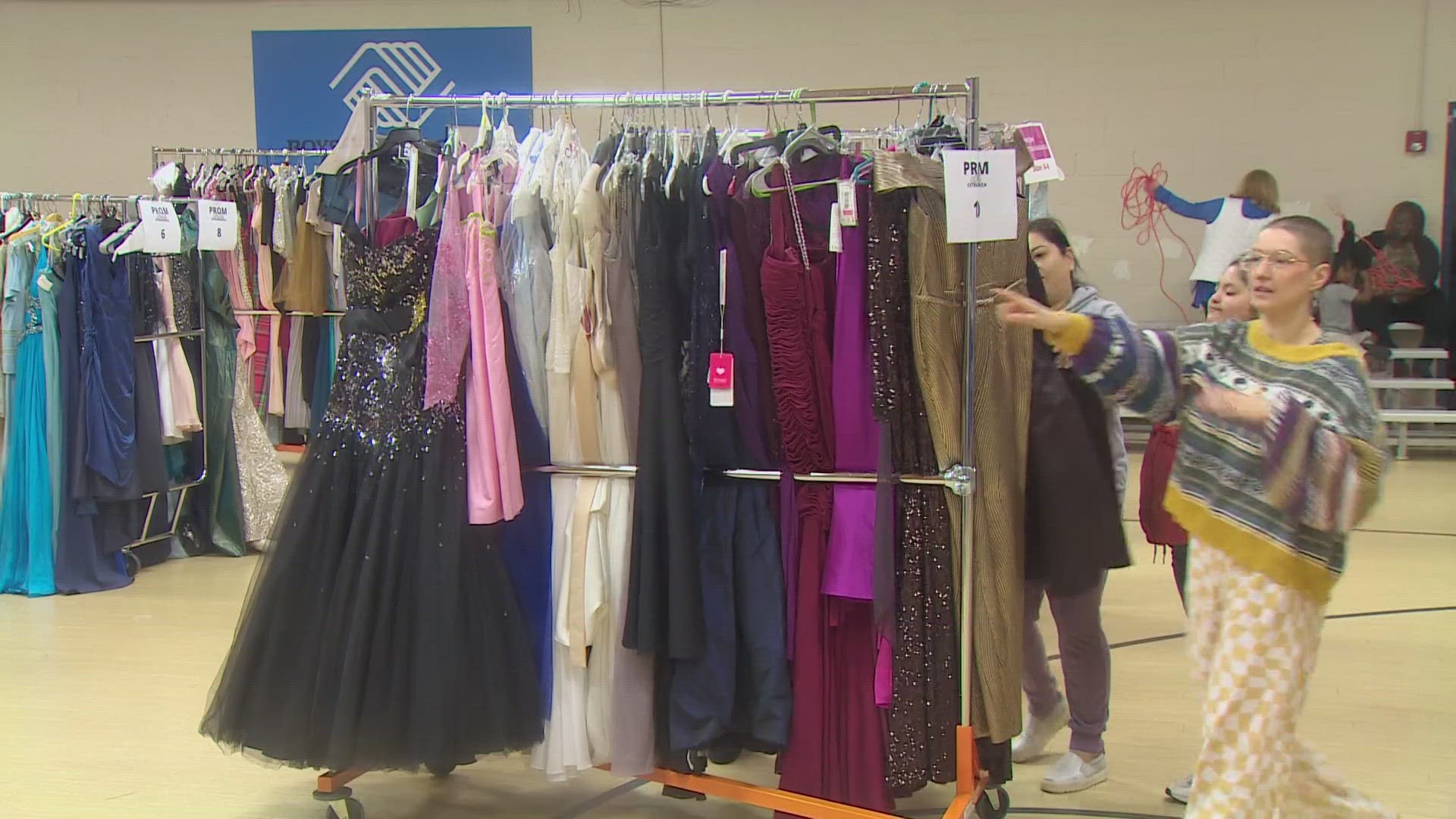 All Dallas-area teens who are attending prom this year are invited to browse through a selection of gently-used gowns, shoes, and accessories.
