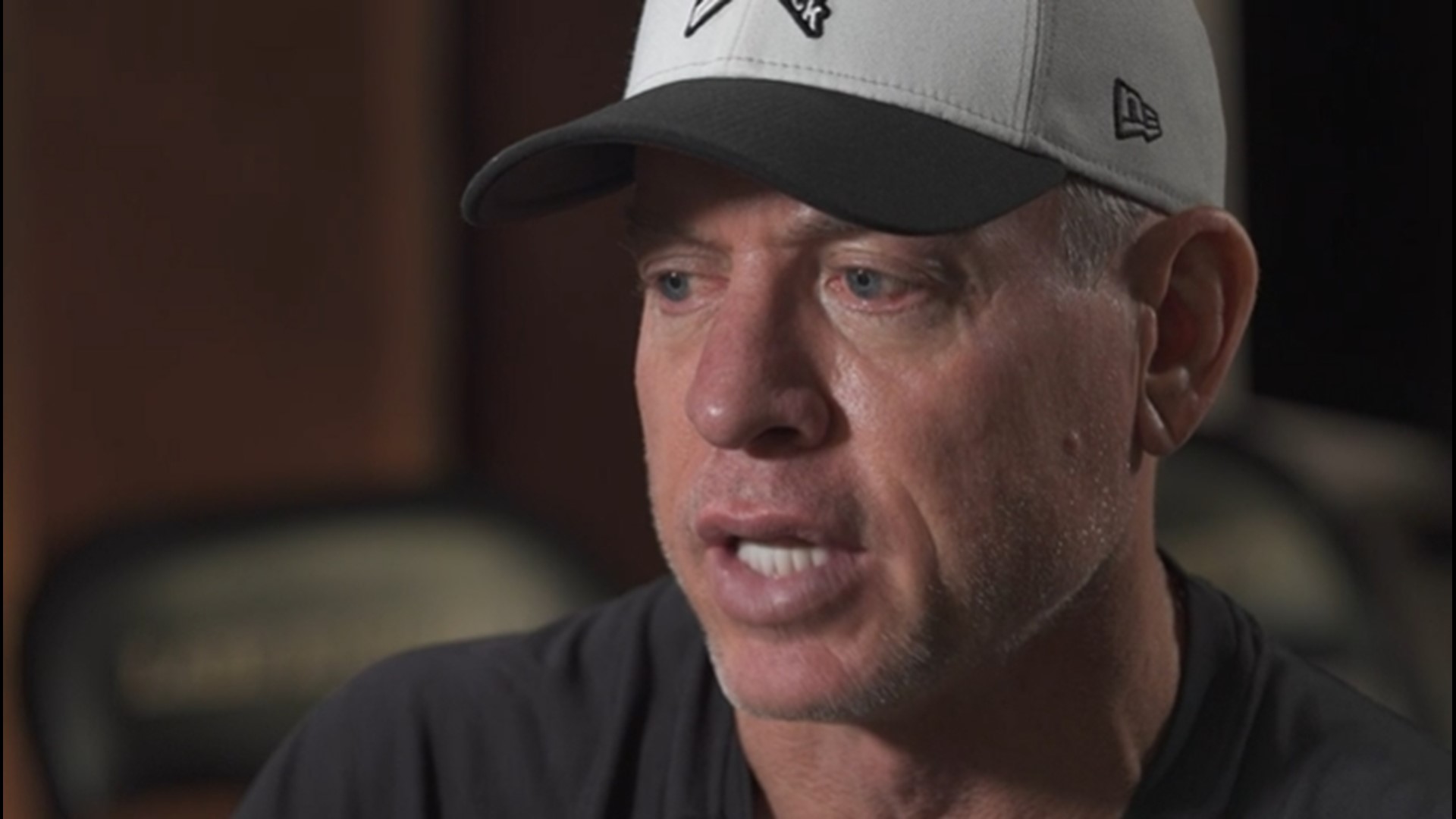 "He's the one who brings everybody together," Aikman said of Prescott.