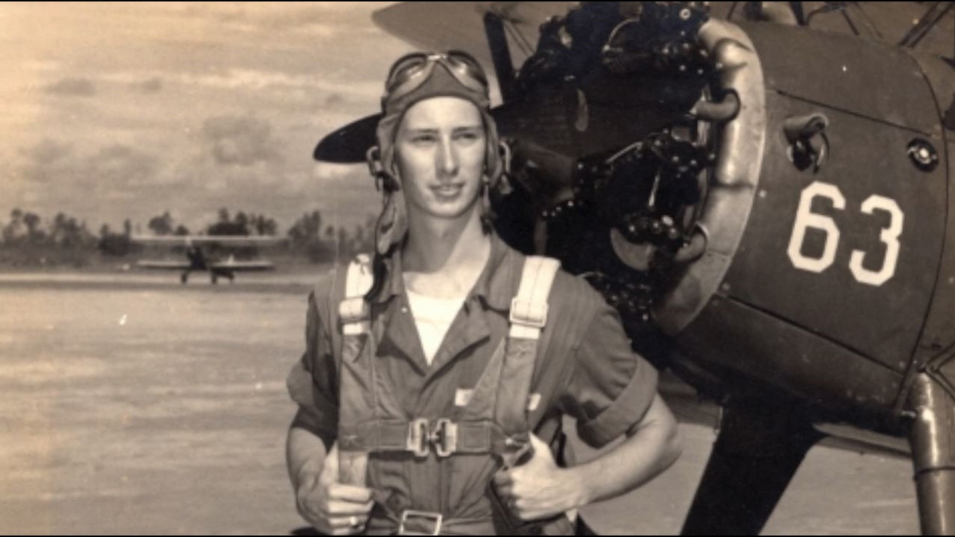 WWII veteran John "Lucky" Luckadoo celebrates 100th birthday | wfaa.com