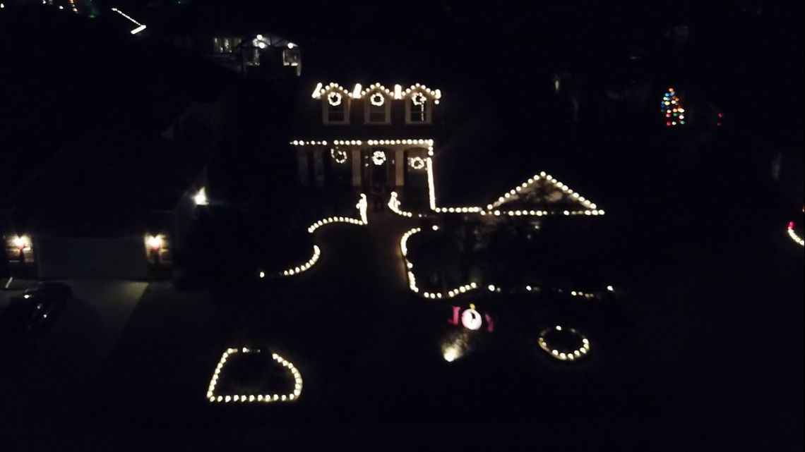 Best Christmas lights in DFW 2021