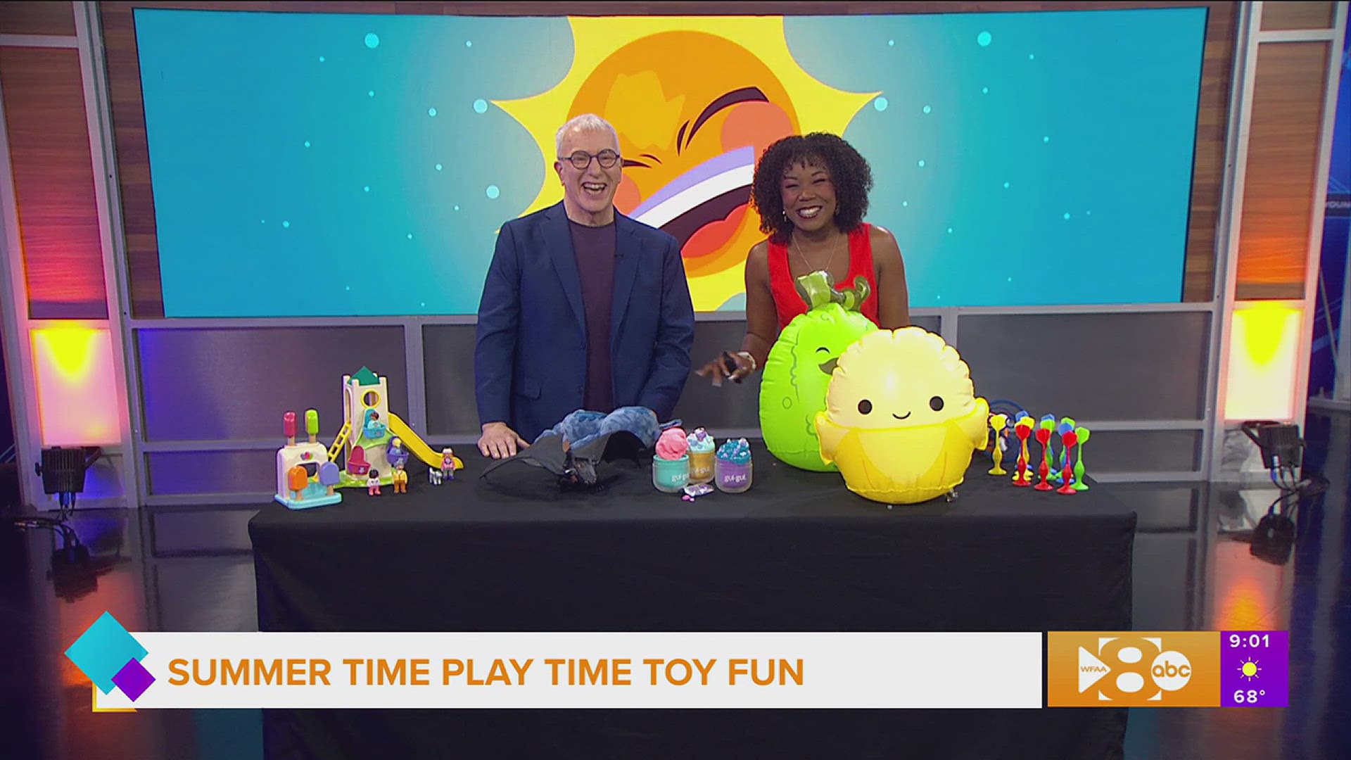 The Toy Guy Chris Byrne shares his top picks for summer toys promote healthy physical and social play.