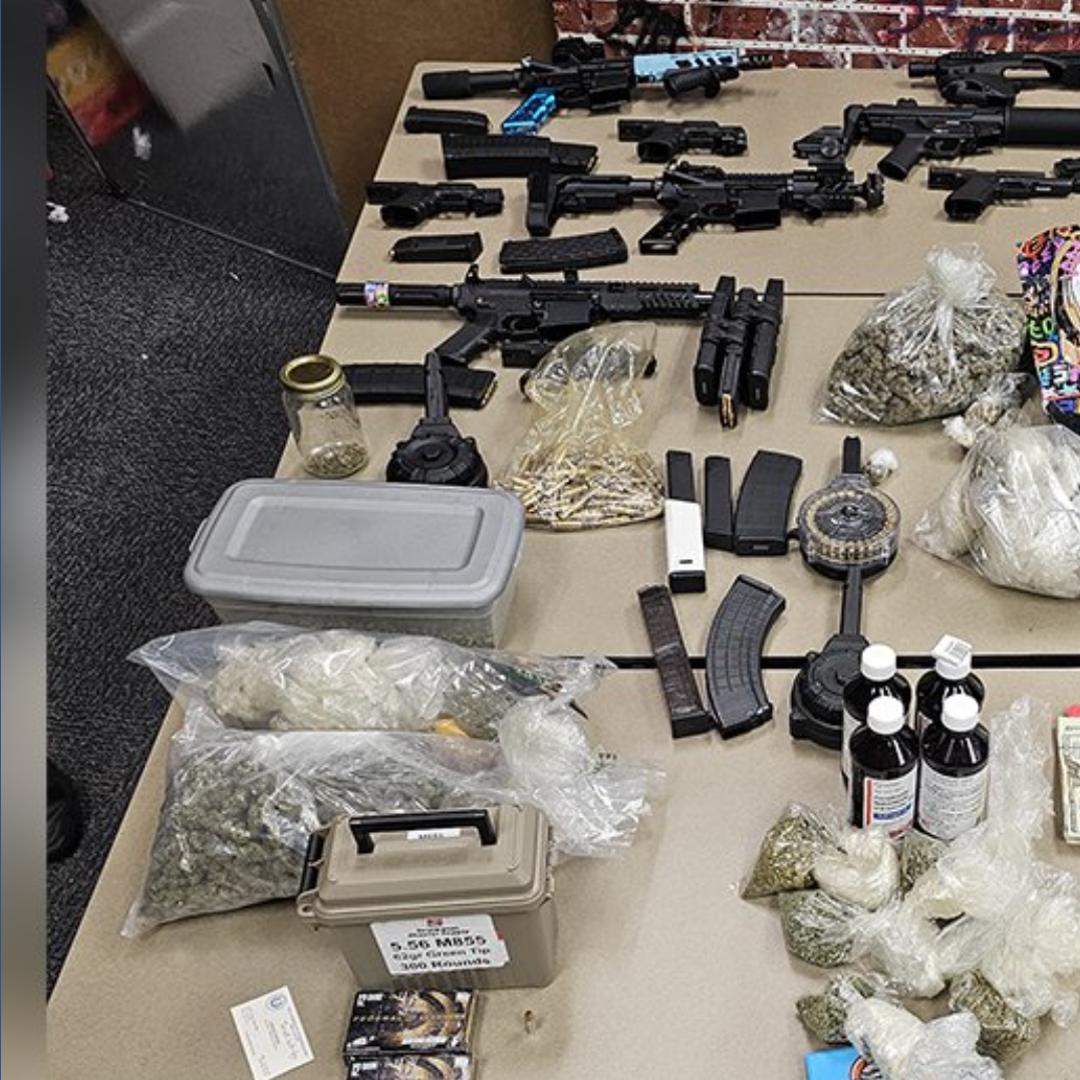 Dallas police seize drugs, guns in joint operation | wfaa.com
