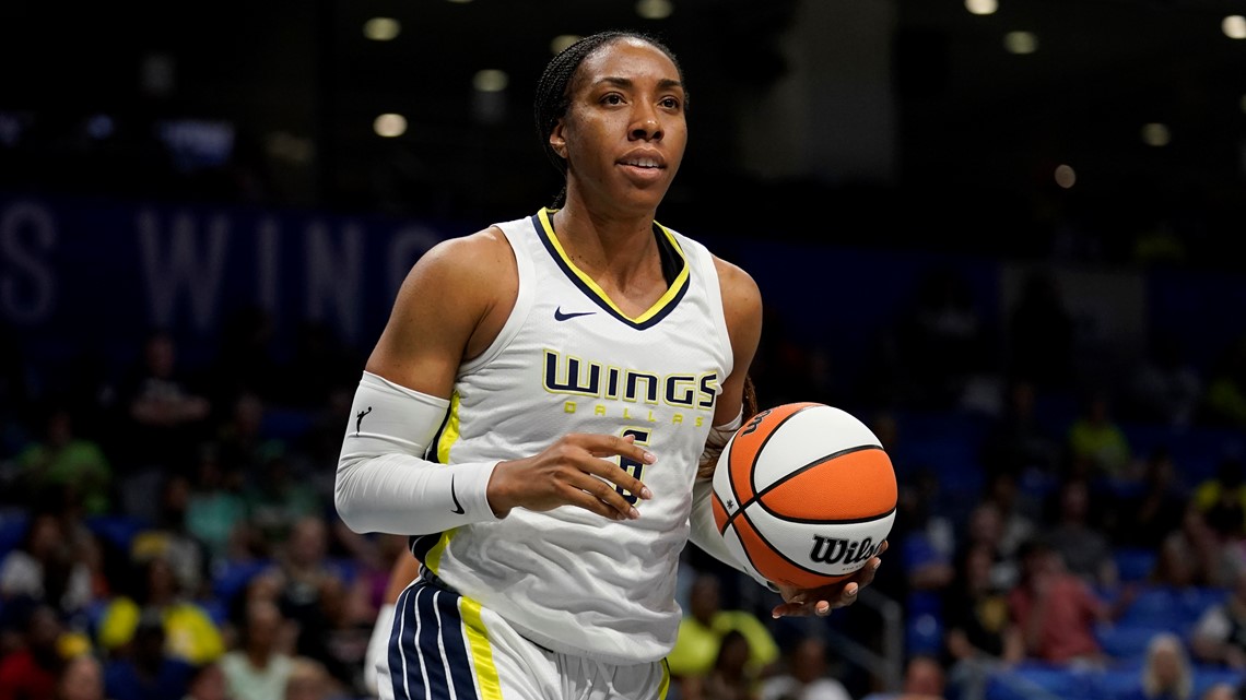 Dallas Wings overcome 20-point deficit to win first game of playoff series, Sports