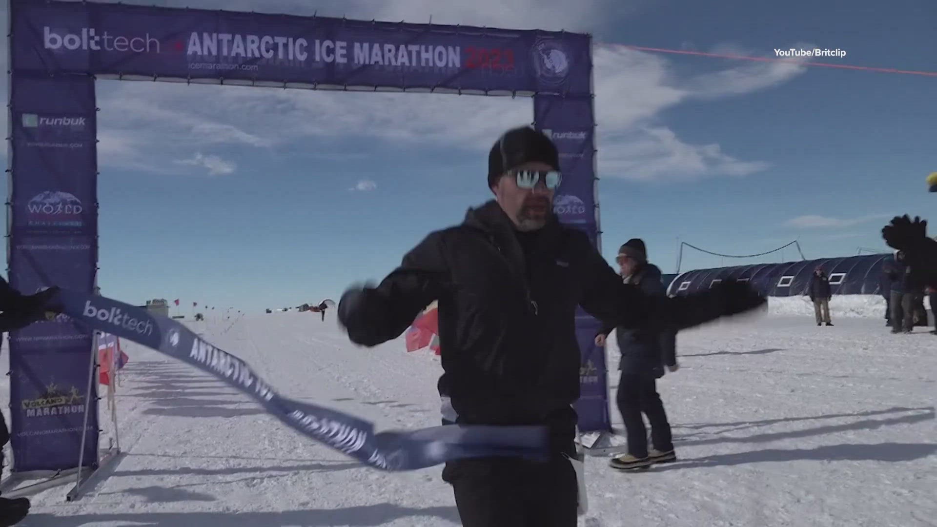 Michael went to the bottom of the earth to run a marathon, but also to move forward