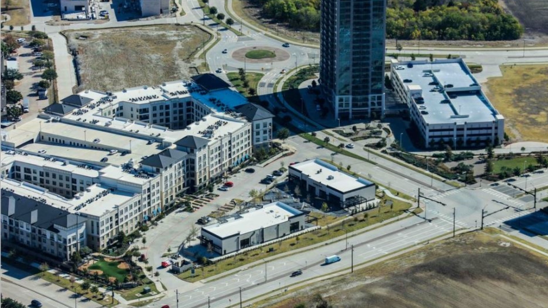 Frisco Investment firm secures shopping center development