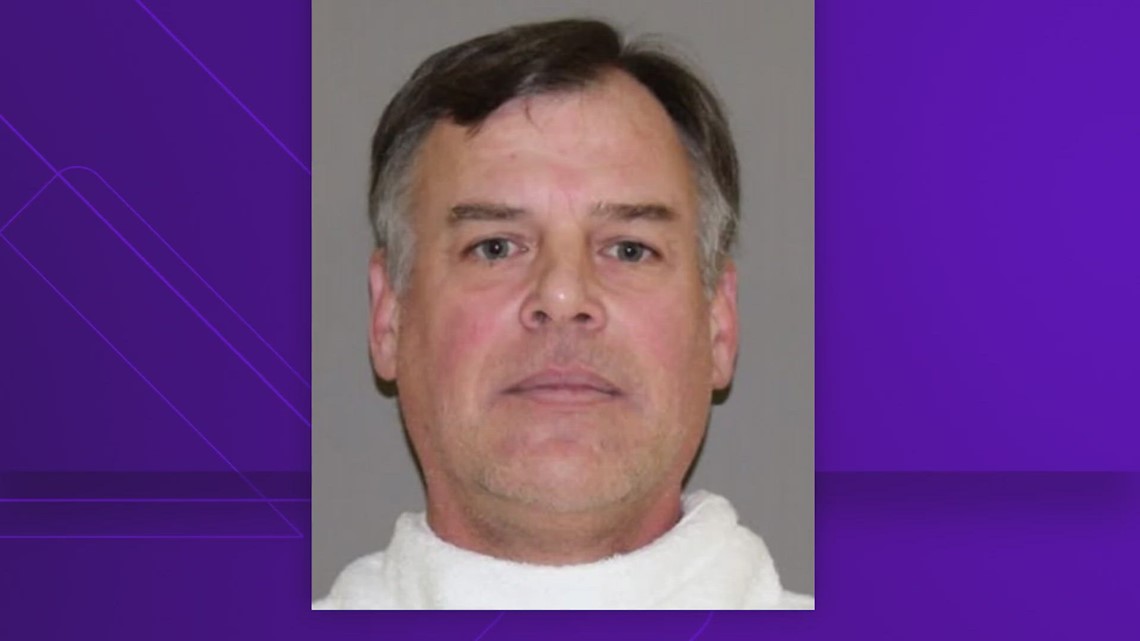 Child sex assault charges dropped against former Texas Rangers pitcher